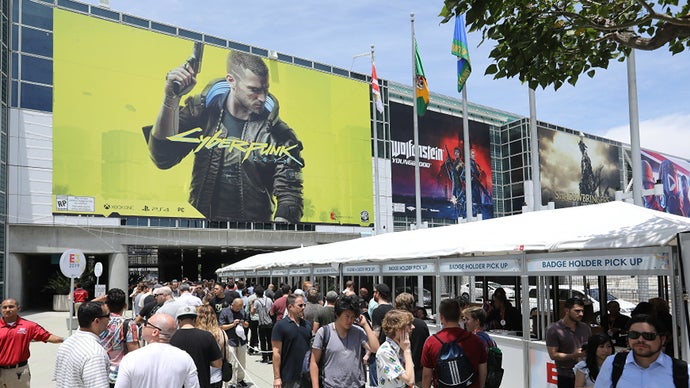 Logotipo da Video Game History Foundation ou registros históricos da feira de games E3.